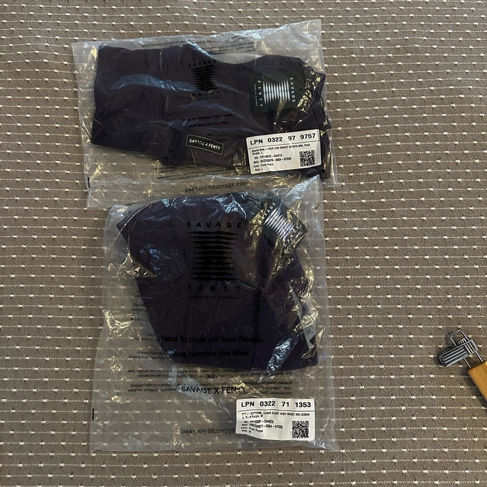 Savage Fenty workout leggings and sports bra